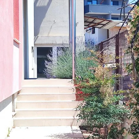 Atena Apartamento *