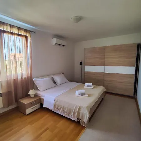 Apartamento Atena *